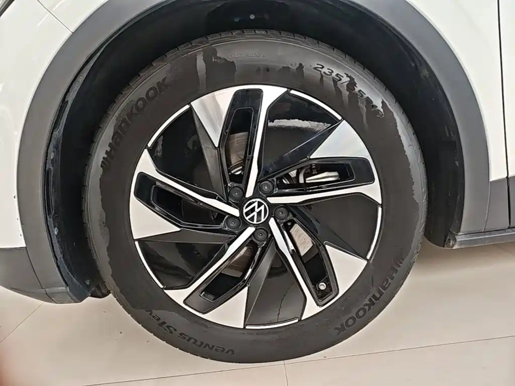 Volkswagen ID.4 Crozz — миниатюра 23