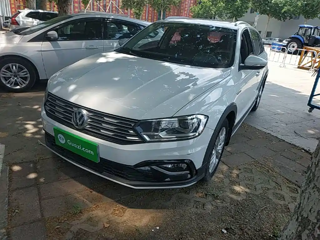 Volkswagen C-Trek 2018 1.5L AT Comfort