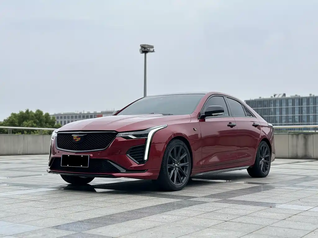 Cadillac CT4