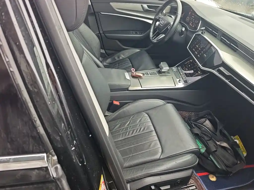 Audi A6L — миниатюра 25