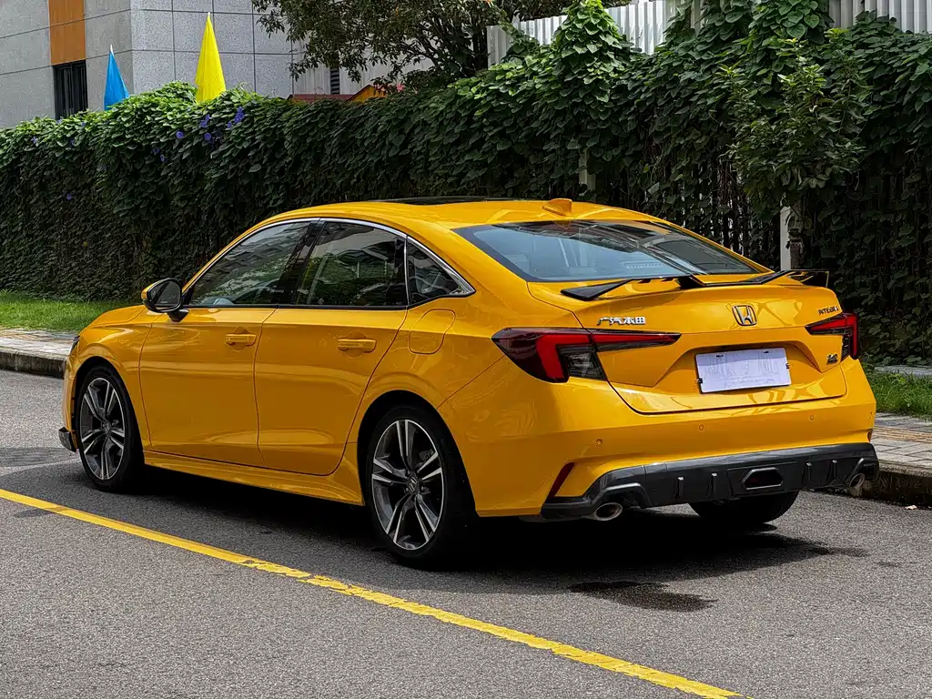 Honda Integra — миниатюра 7