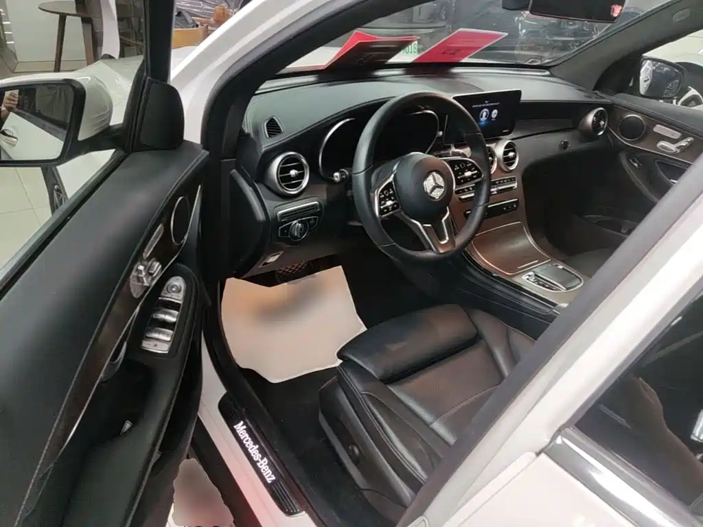 Mercedes-Benz GLC — миниатюра 16