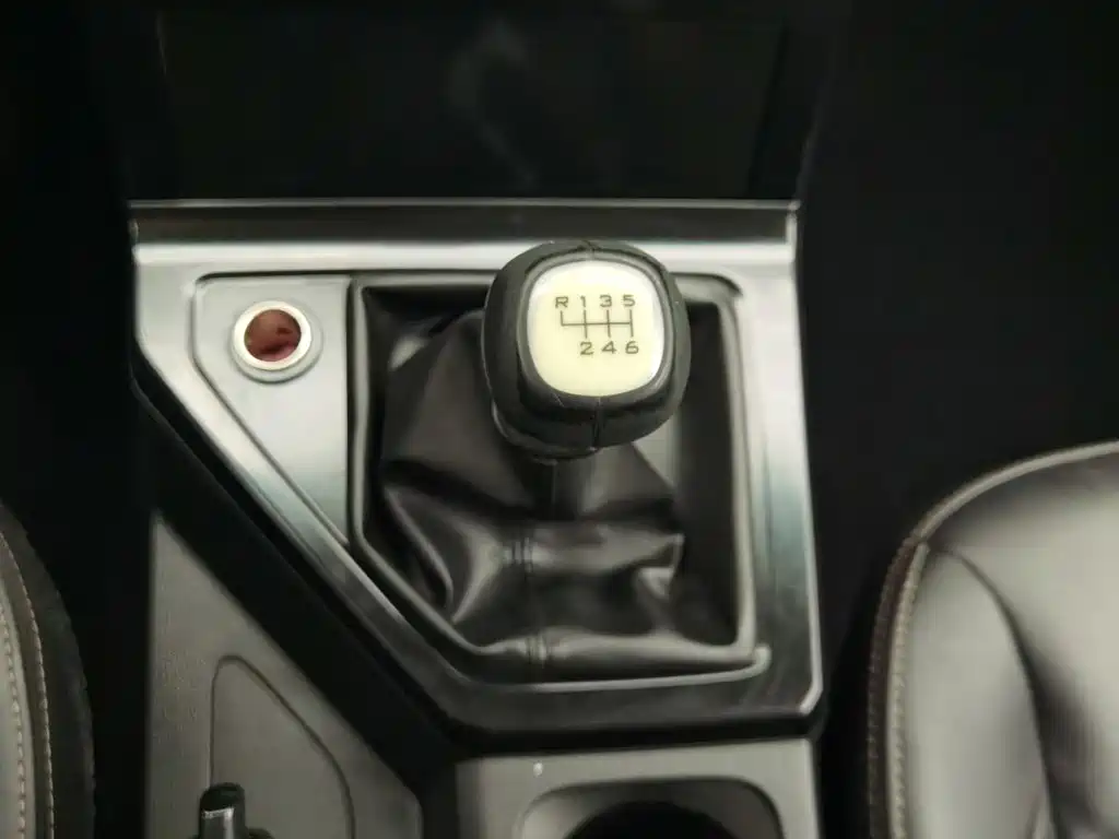 Wuling Hongguang PLUS — миниатюра 13