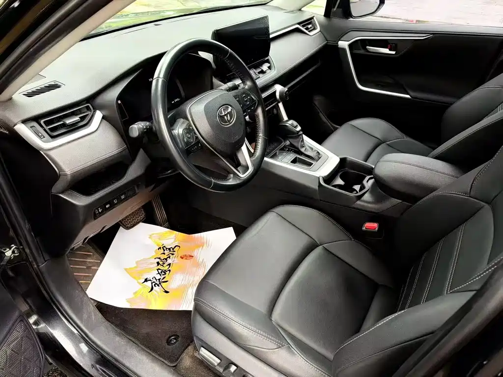 Toyota Wildlander — миниатюра 4
