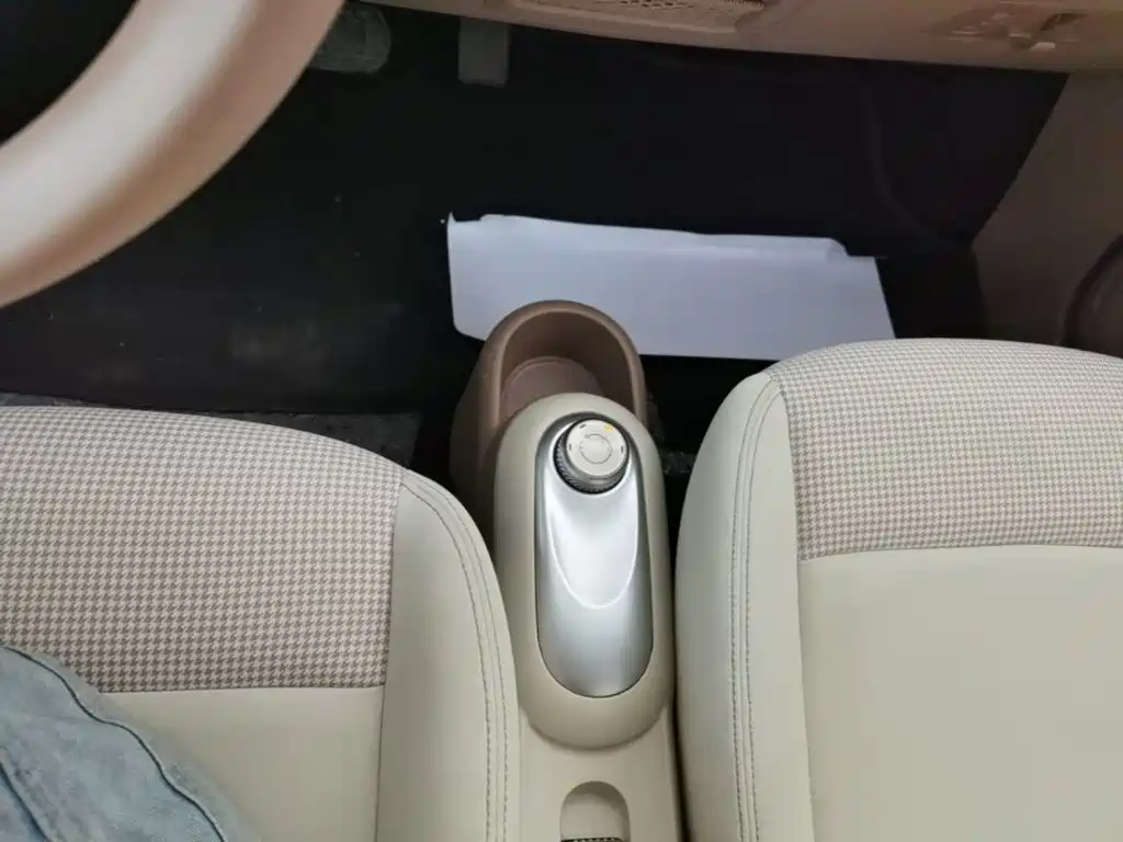 Wuling MINIEV — миниатюра 14