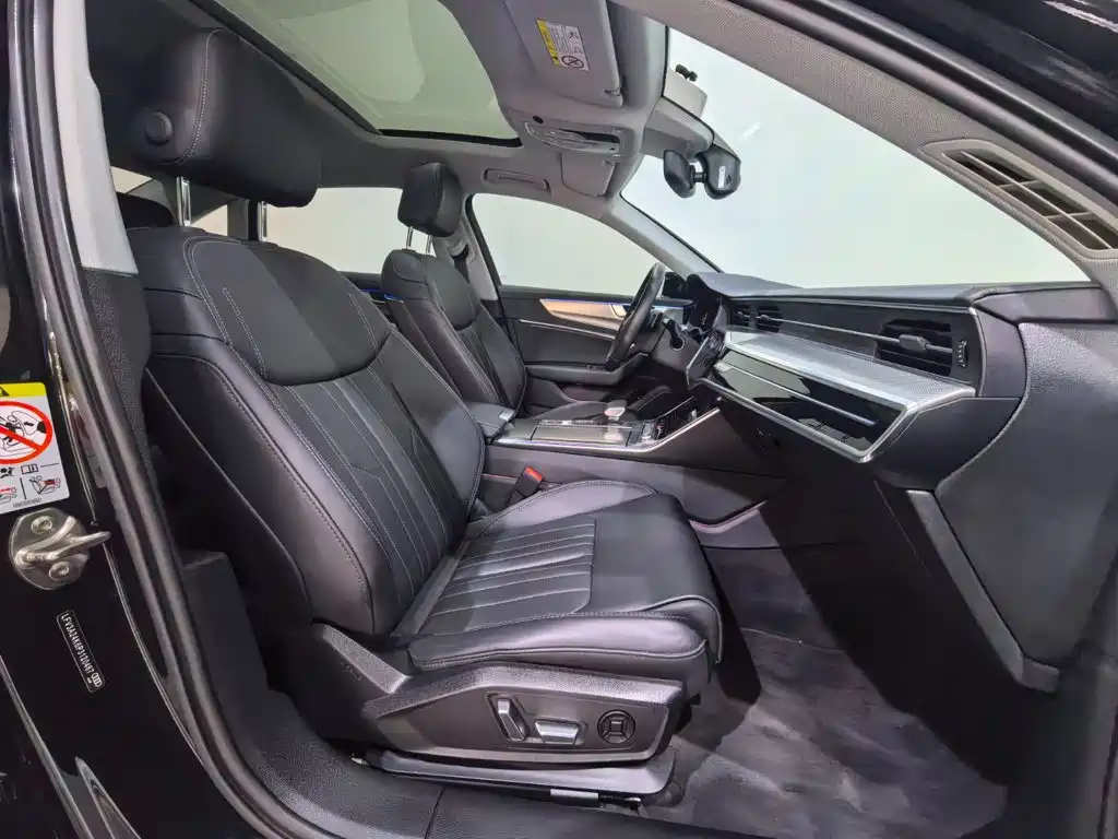 Audi A6L — миниатюра 7