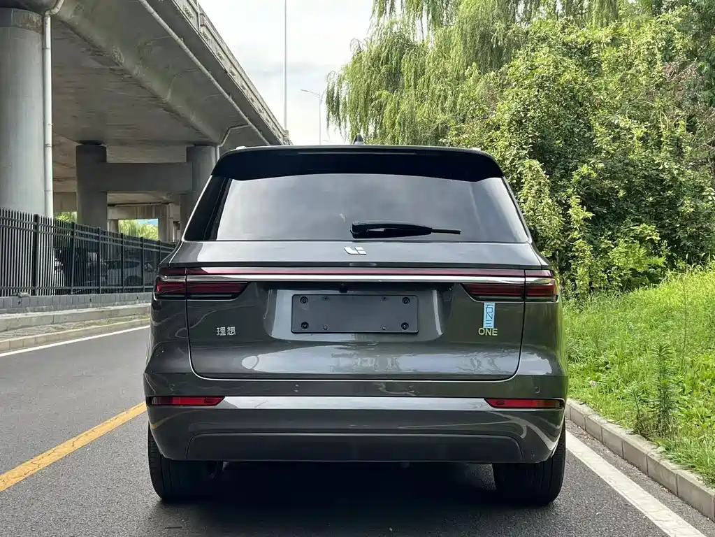 Li Auto Li ONE — миниатюра 7