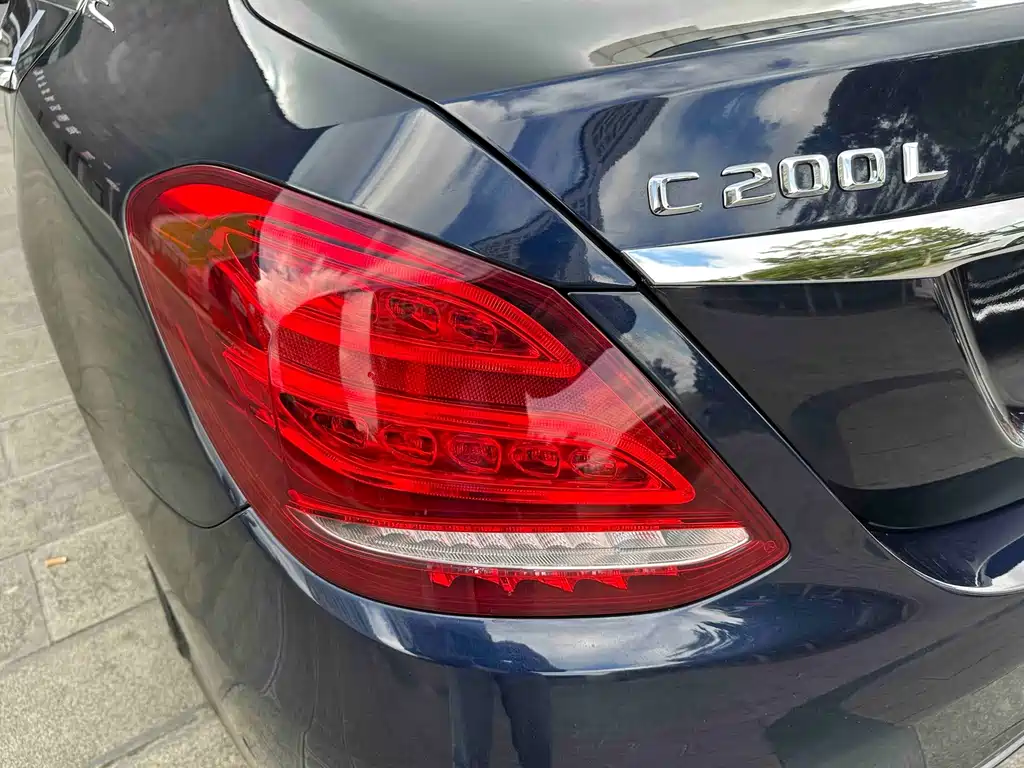 Mercedes-Benz C-Class — миниатюра 22