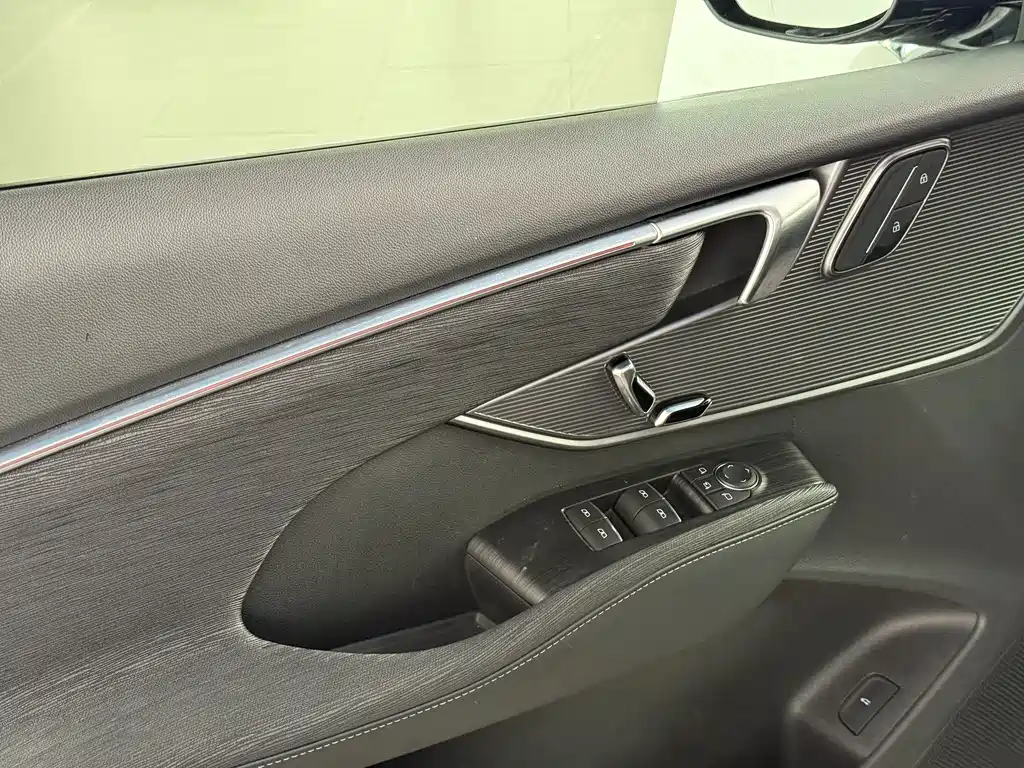 Buick LaCrosse — миниатюра 13