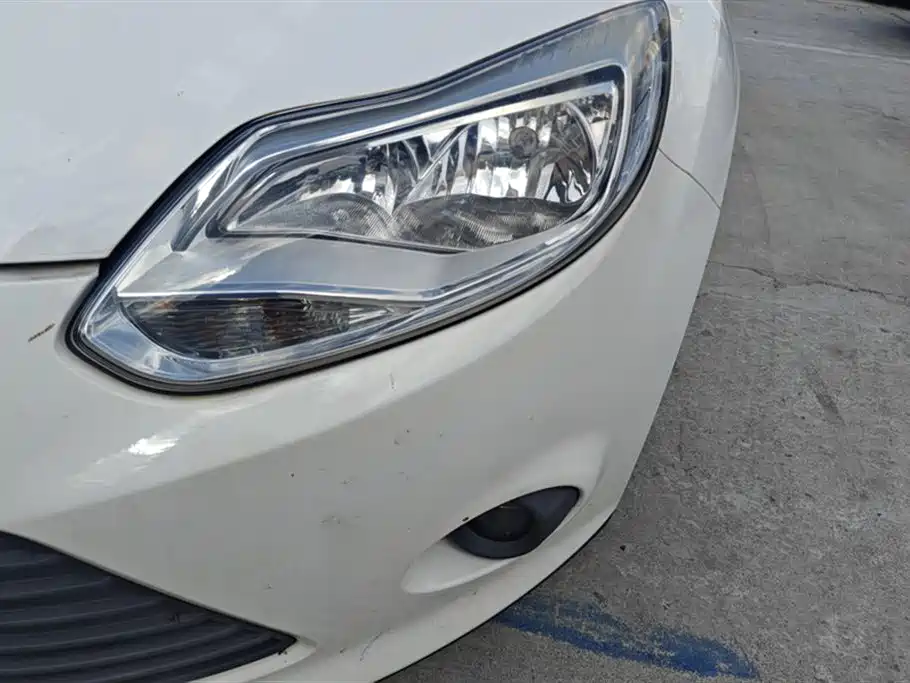 Ford Focus 2012 1.6L AT Comfort