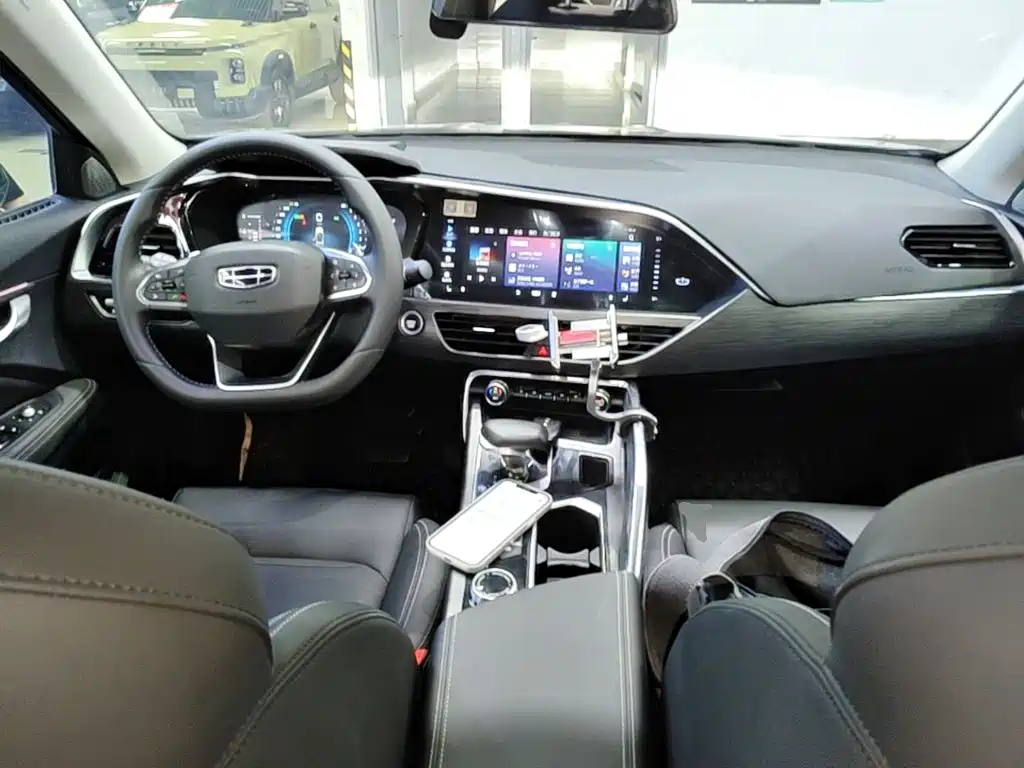 Geely Xingyue — миниатюра 10