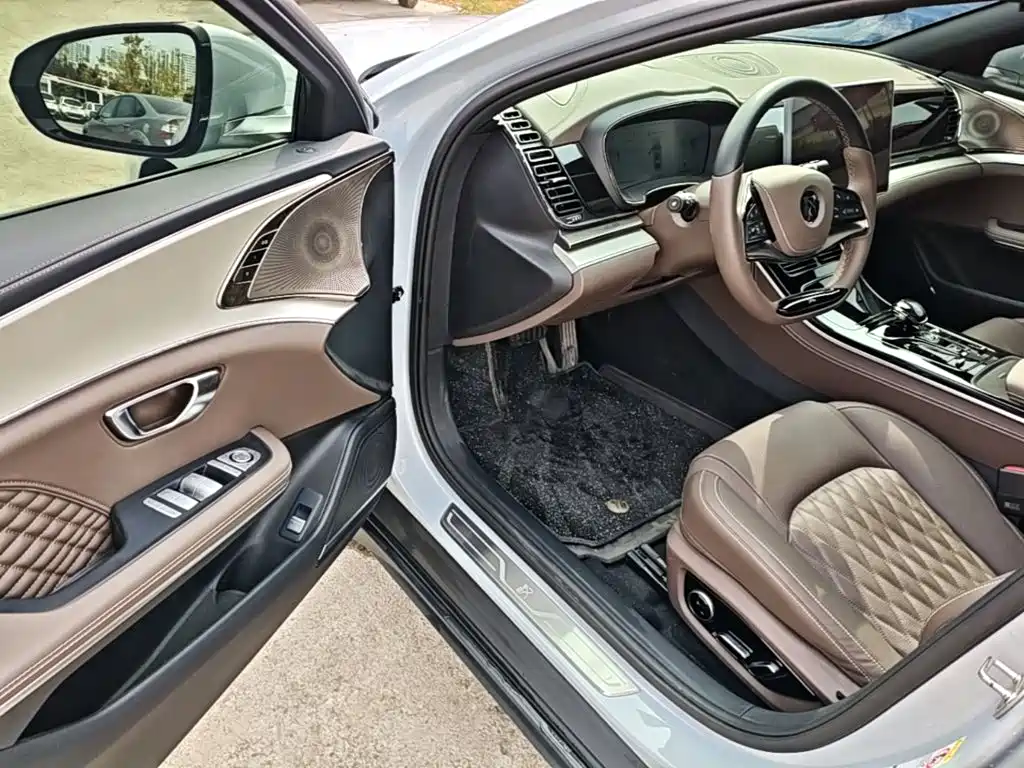 BYD Han — миниатюра 16