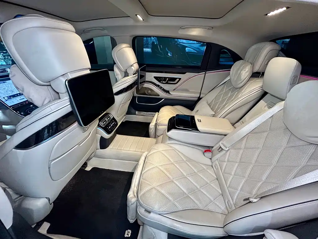 Mercedes-Benz S-Class — миниатюра 22