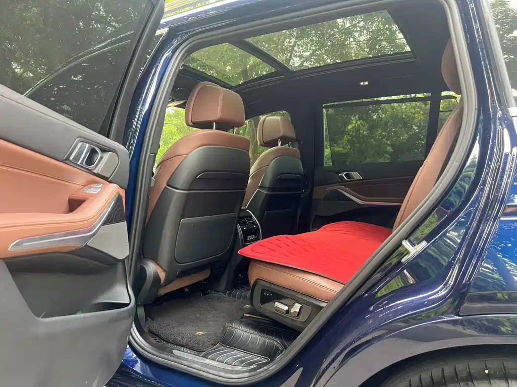 BMW X7 — миниатюра 6