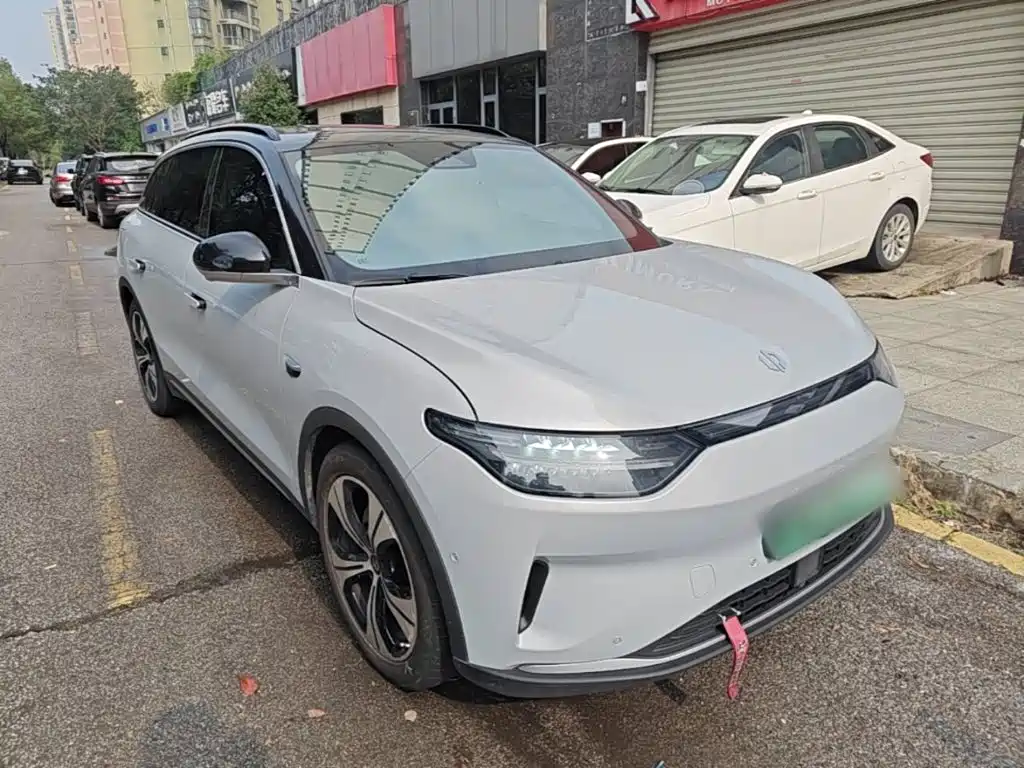 Leapmotor Leapmotor C11 — миниатюра 4