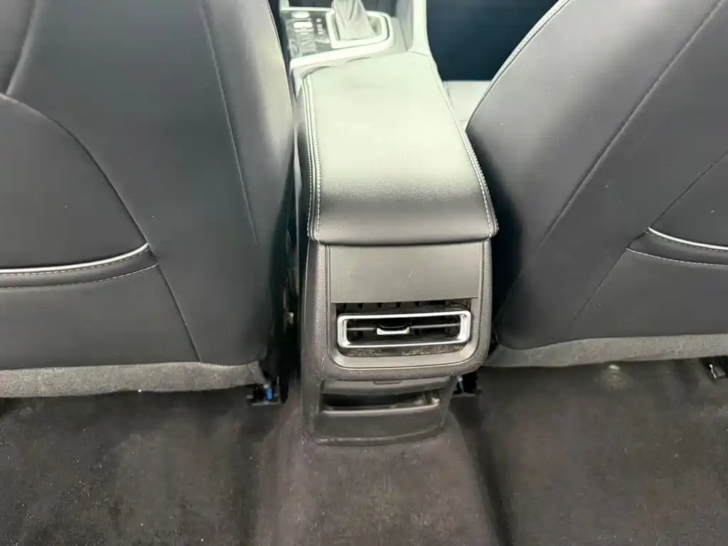 Changan Eado — миниатюра 10