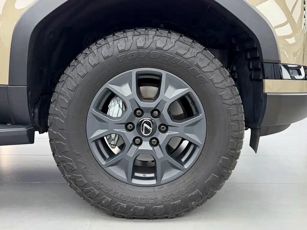 Lexus GX — миниатюра 23