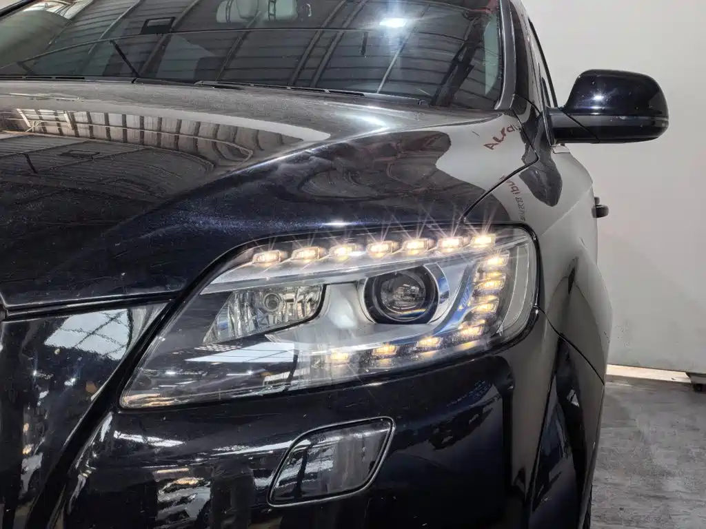 Audi Q7 — миниатюра 16