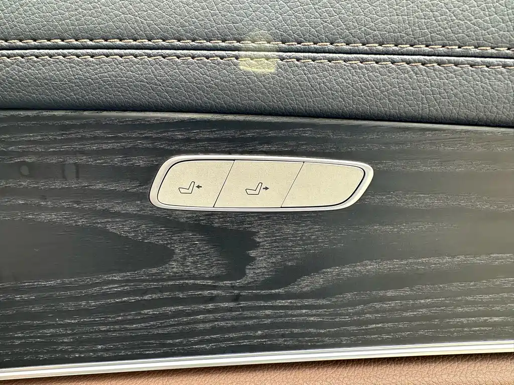 Mercedes-Benz E-Class — миниатюра 30