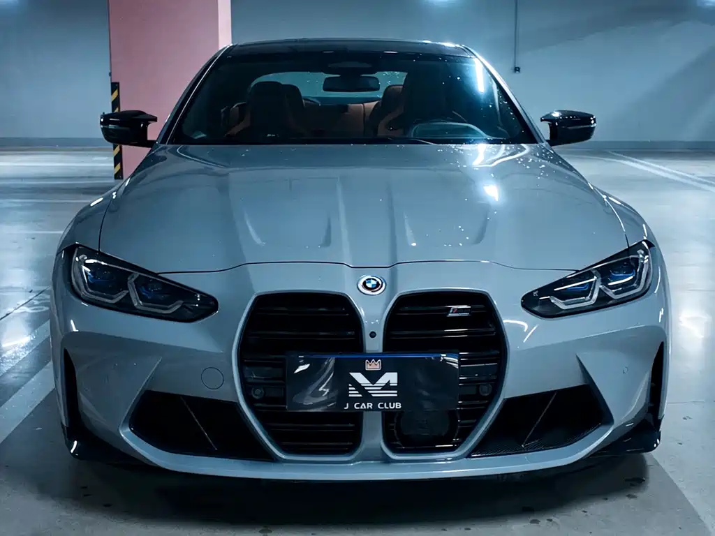 BMW M4 2021 M4