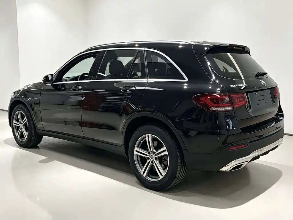 Mercedes-Benz GLC — миниатюра 8