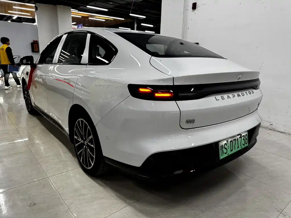 Leapmotor B01 2025 550