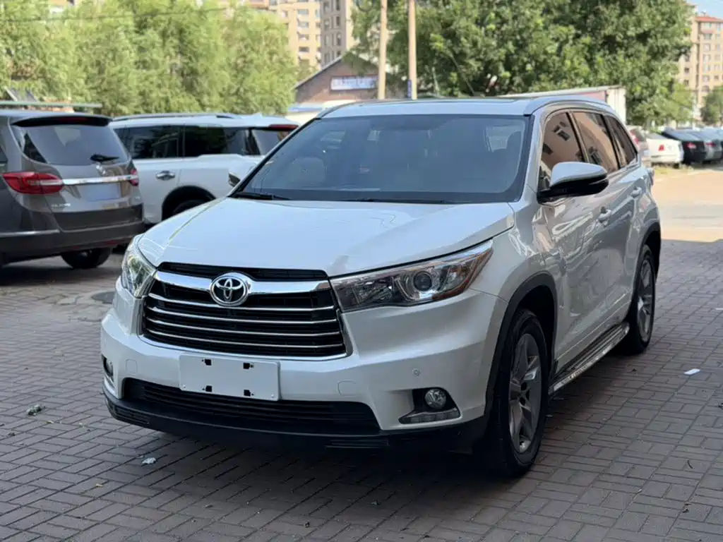 Toyota Highlander — миниатюра 2
