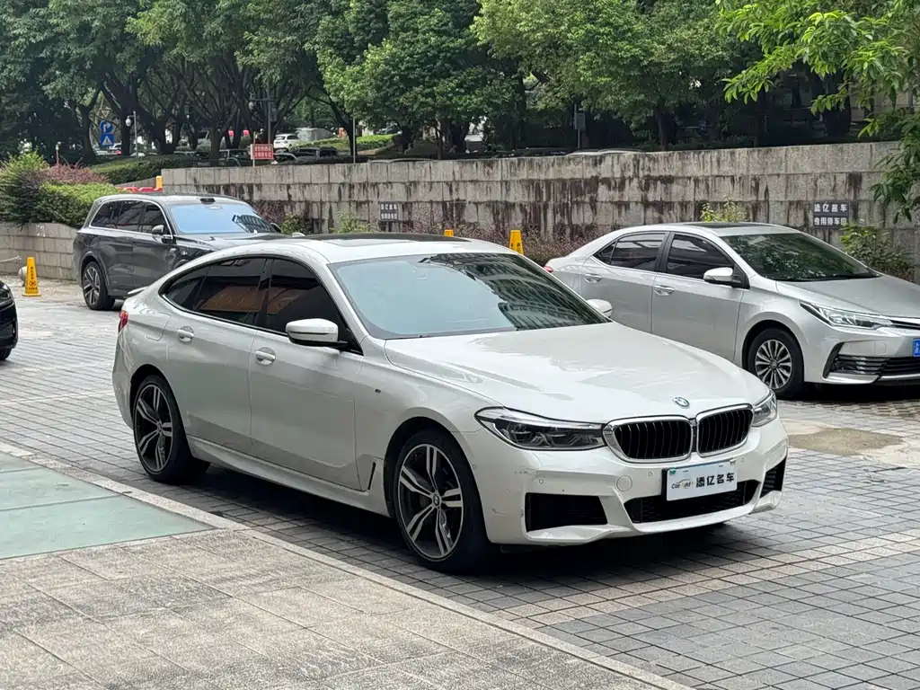 BMW 6 Series GT — миниатюра 3