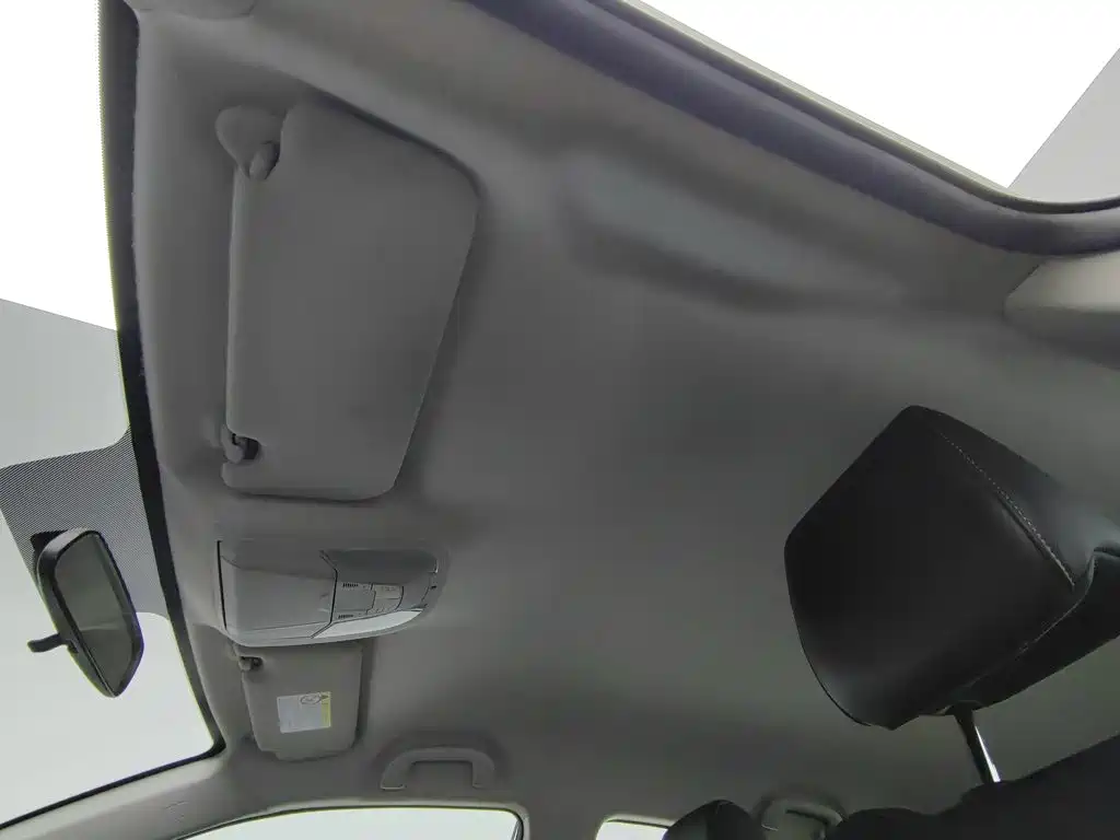 BYD Qin — миниатюра 14