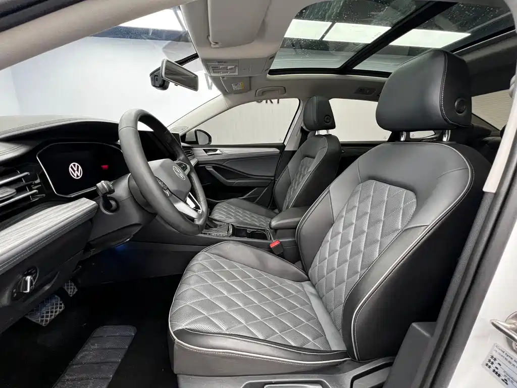 Volkswagen Sagitar — миниатюра 7