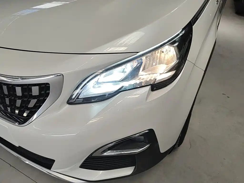Peugeot 4008 — миниатюра 24