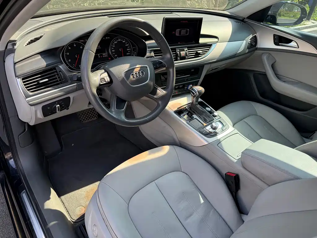 Audi A6L 2012 TFSI Comfort