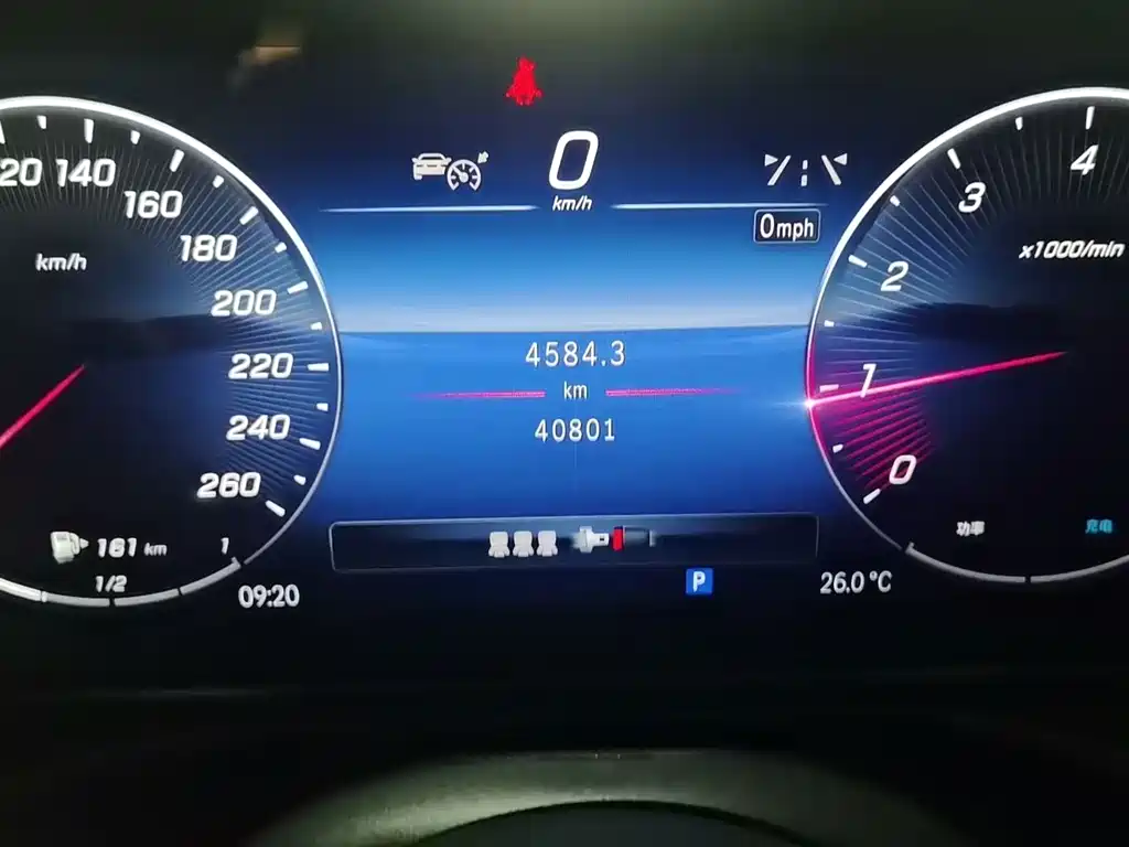 Mercedes-Benz C-Class — миниатюра 12