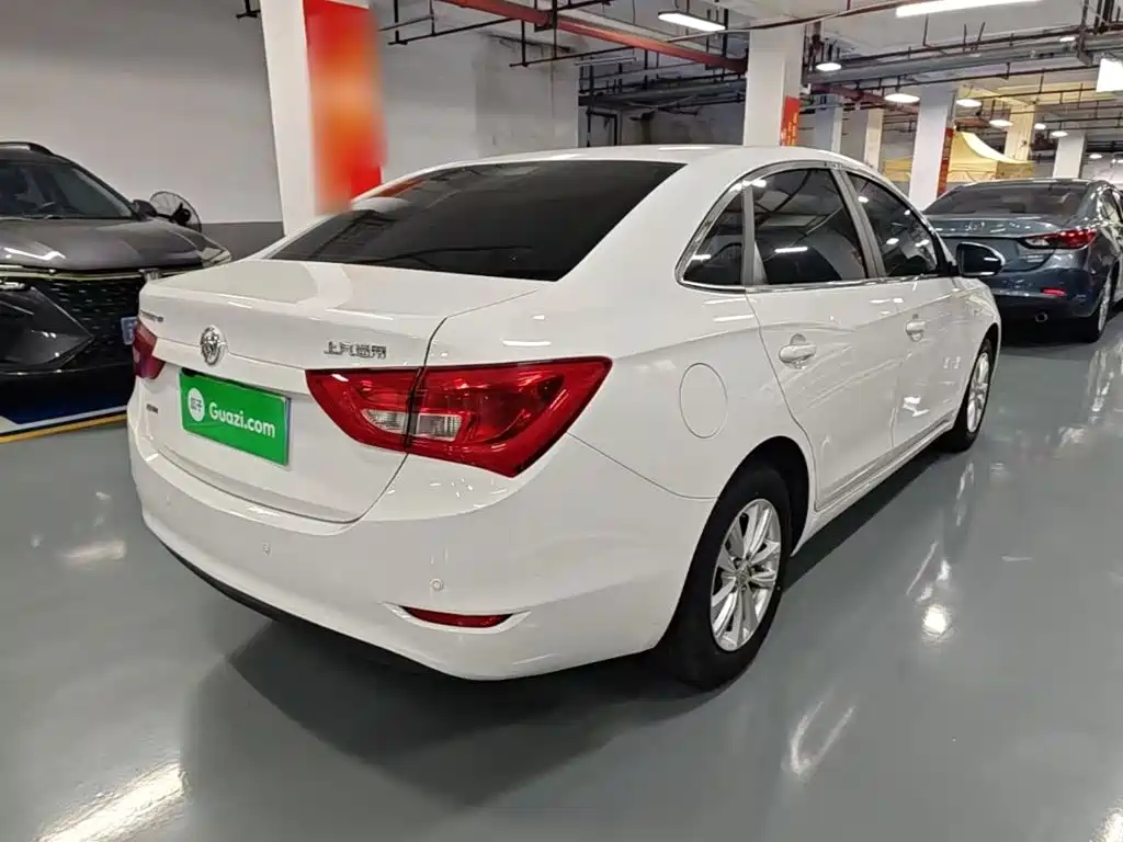 Buick Excelle — миниатюра 7