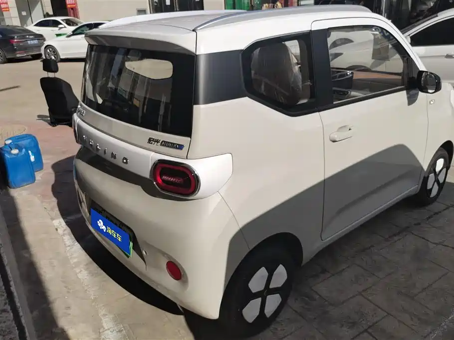 Wuling Mini EV MINIEV 2024 215km