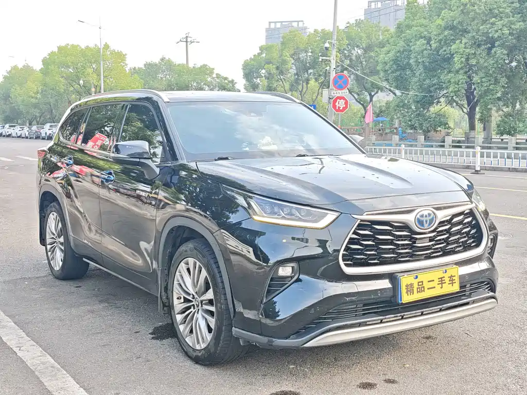 Toyota Highlander — миниатюра 3