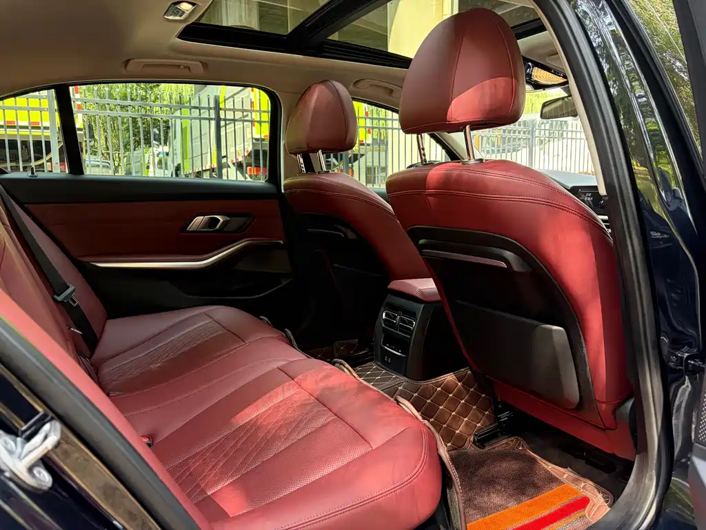 BMW 3 Series — миниатюра 13