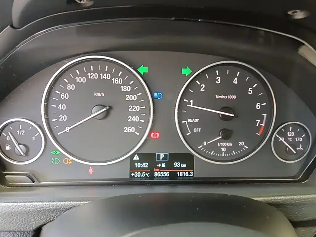 BMW 3 Series — миниатюра 12