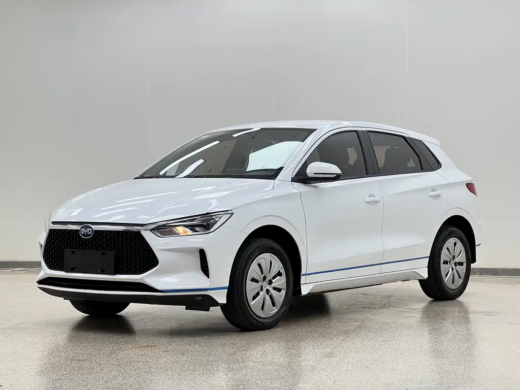 BYD e2