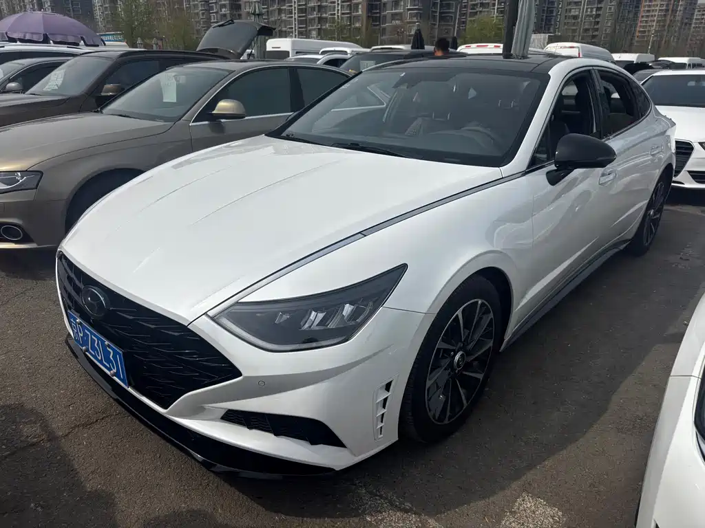Купить Hyundai Sonata