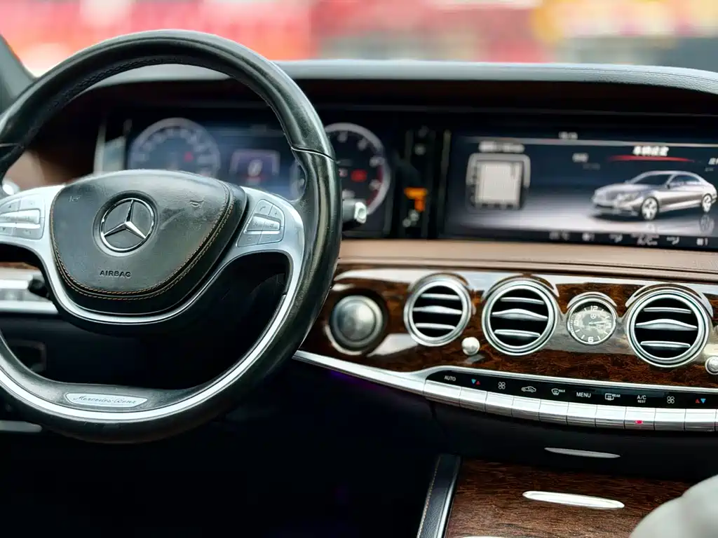 Mercedes-Benz S-Class — миниатюра 16