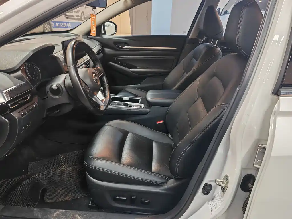 Nissan Teana — миниатюра 7