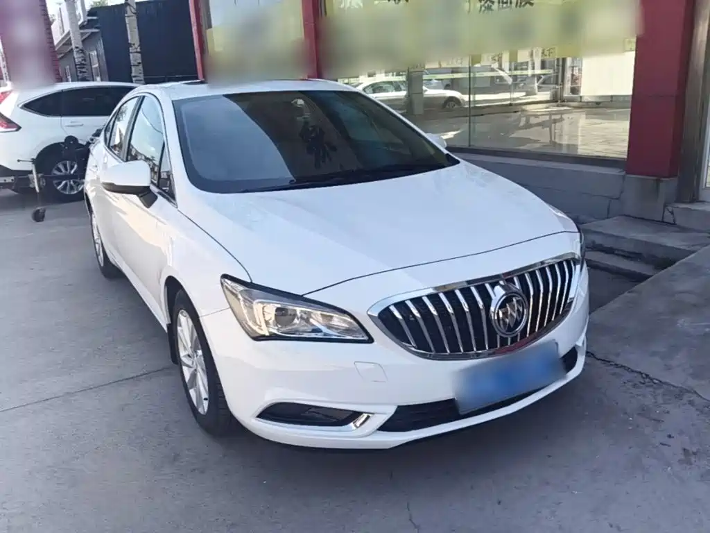 Buick Verano — миниатюра 4