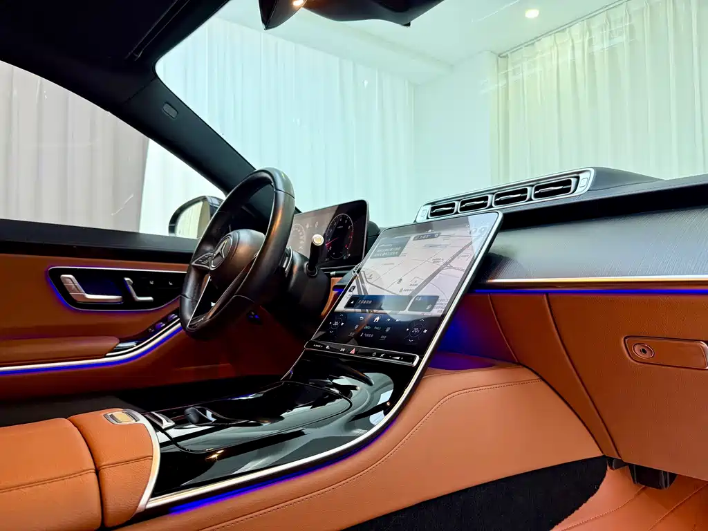 Mercedes-Benz S-Class — миниатюра 11