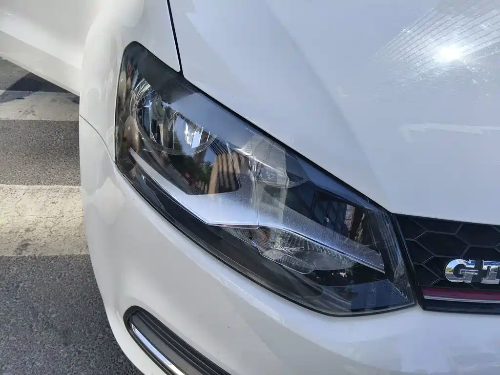 Volkswagen Polo — миниатюра 7