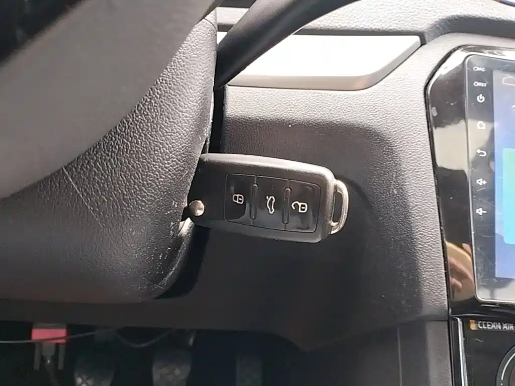 Volkswagen Jetta — миниатюра 9