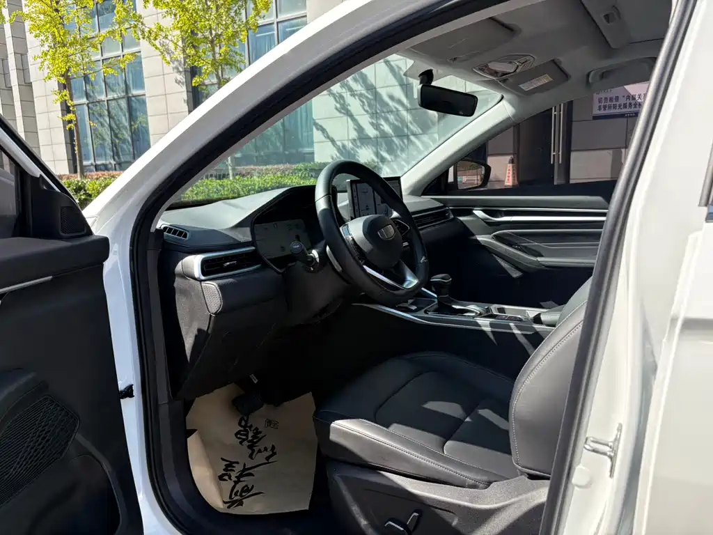 Geely Emgrand — миниатюра 5