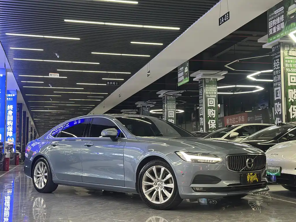 Volvo S90 — миниатюра 3