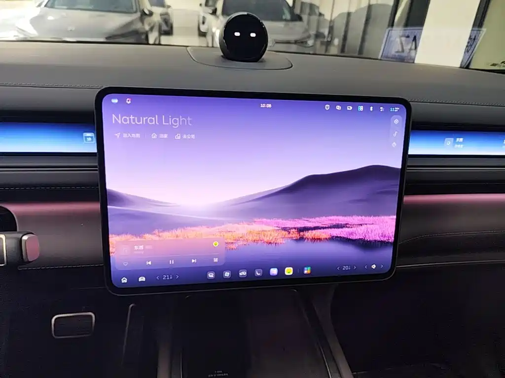 NIO ES8 — миниатюра 13