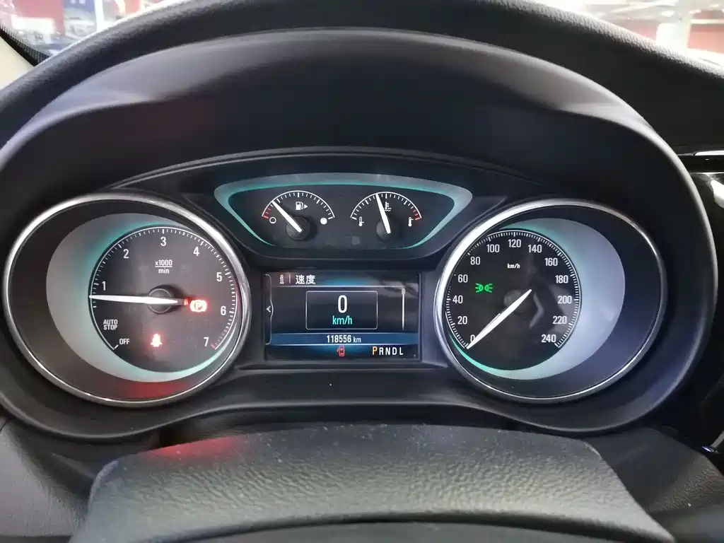 Buick Envision Plus — миниатюра 10